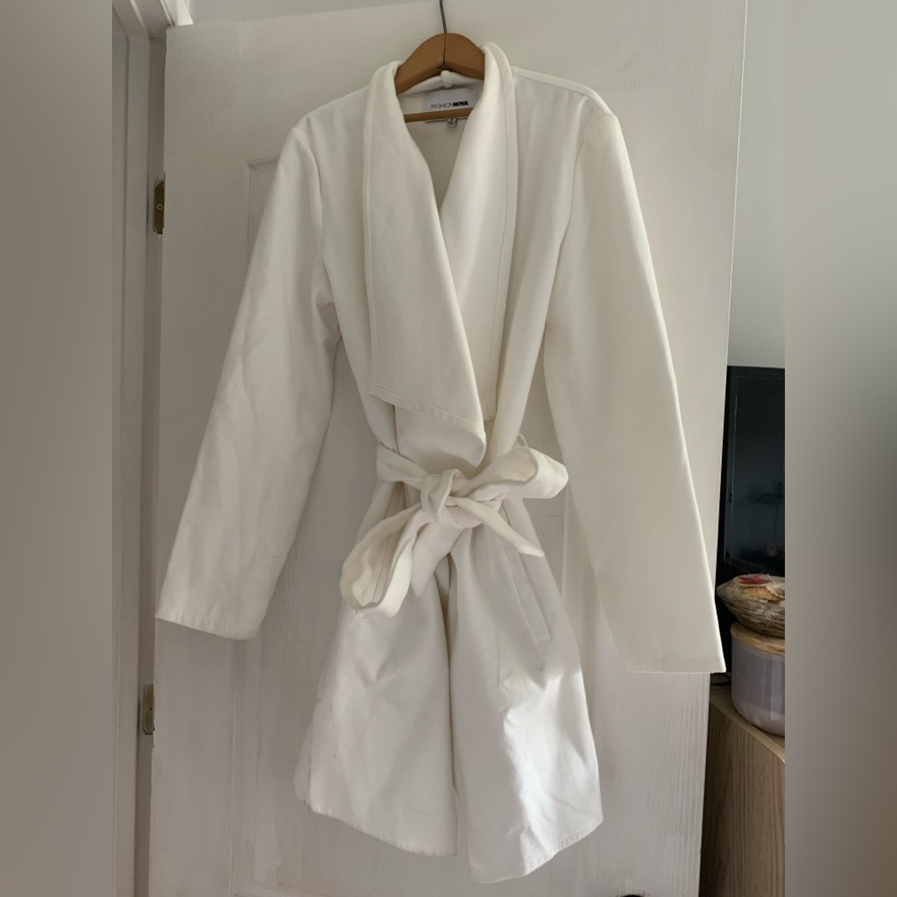 Elegant White Women's spring / fall soft coat